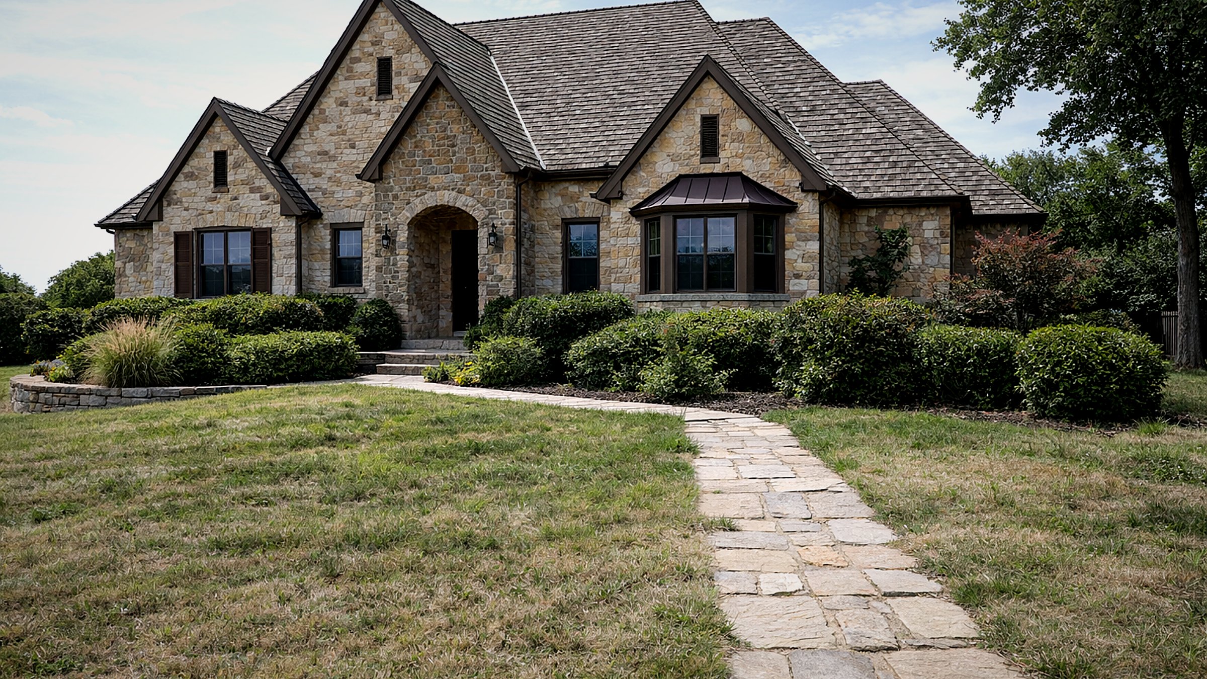 Project 03 before - minimal beds and basic shrubs